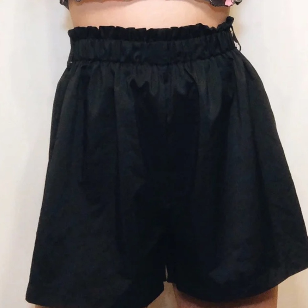 Paper bag shorts